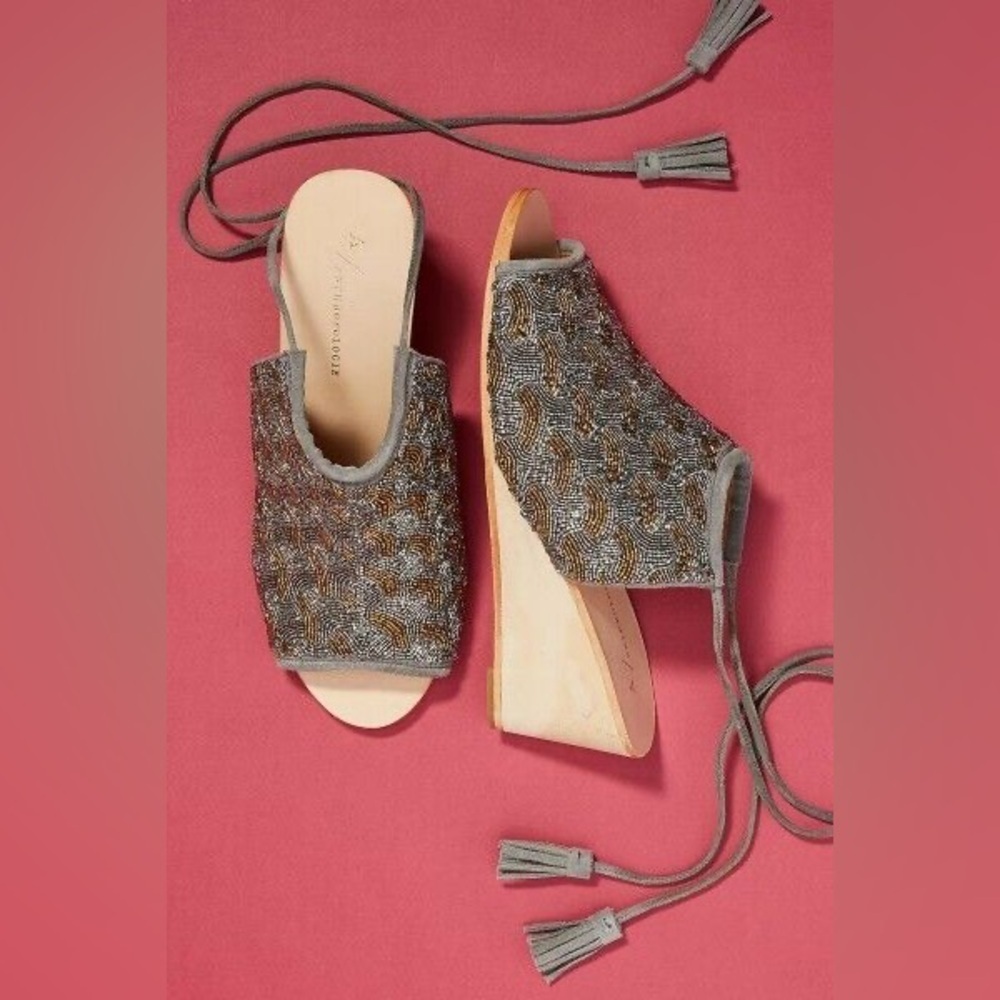 Anthropologie Gray Beaded Suede Tassels Wrap Open Toe Wedge Sandals EUC Size 37